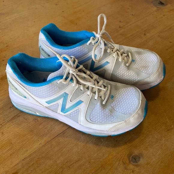 New Balance Shoes New Balance Walking Shoes Poshmark